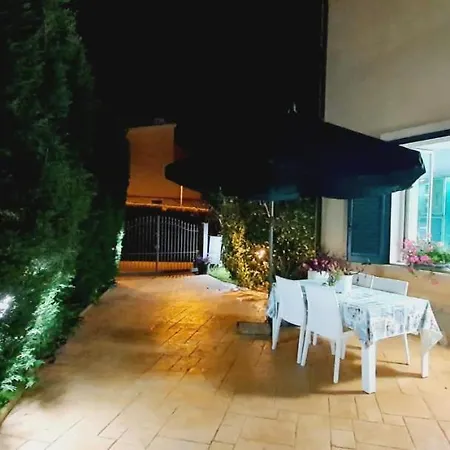 Guest house Casa Vacanze Oasi Verde *